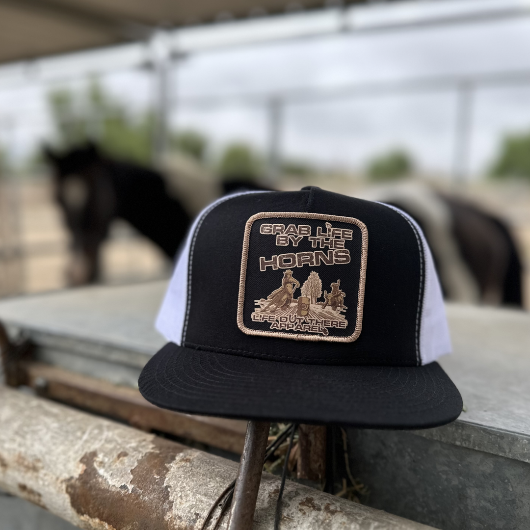Grab Life By The Horns Snapback Trucker Hats - BLK/WHT